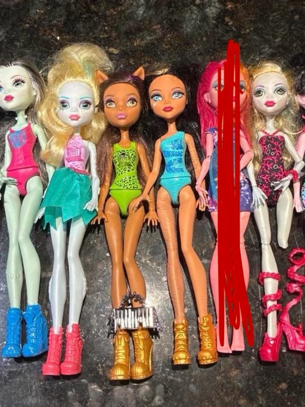 6 monster high Doll Bundle