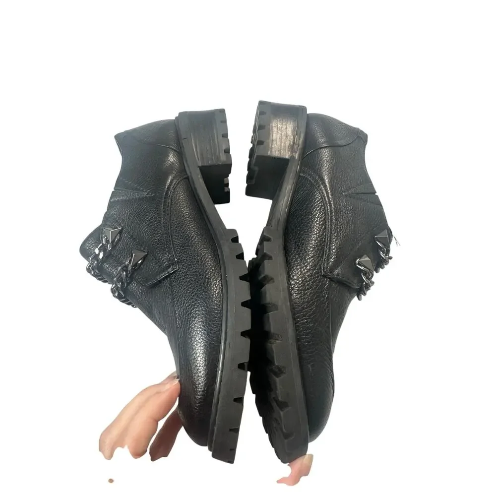 SCHUTZ step into
