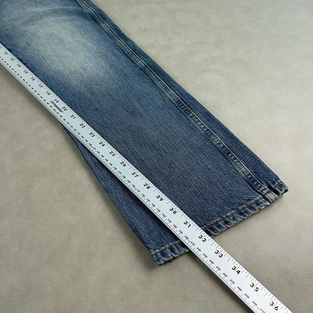 Wrangler stretch item pictured