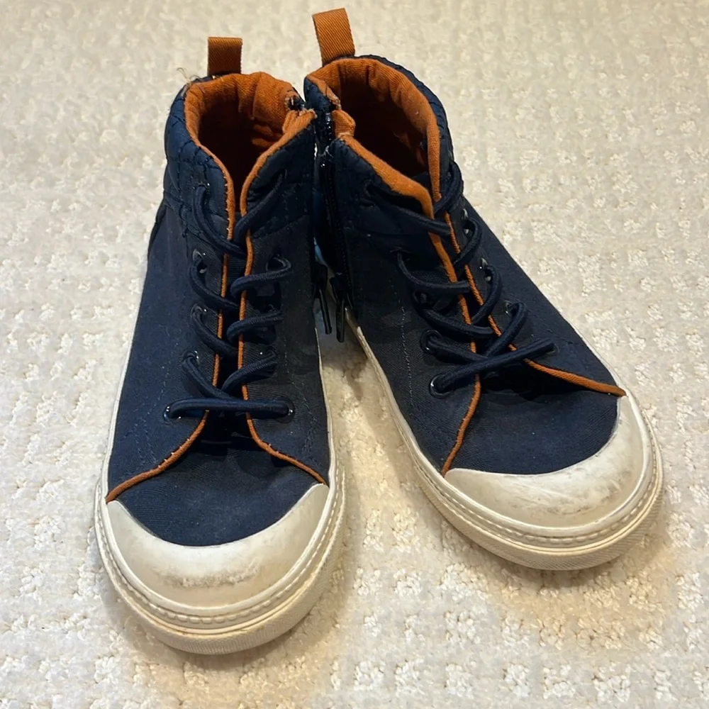 Toddler boy old navy size 11 high top navy sneakers
