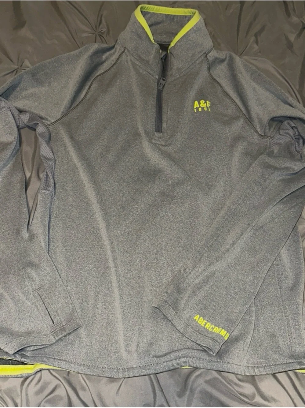 Abercrombie & Fitch lightweight men