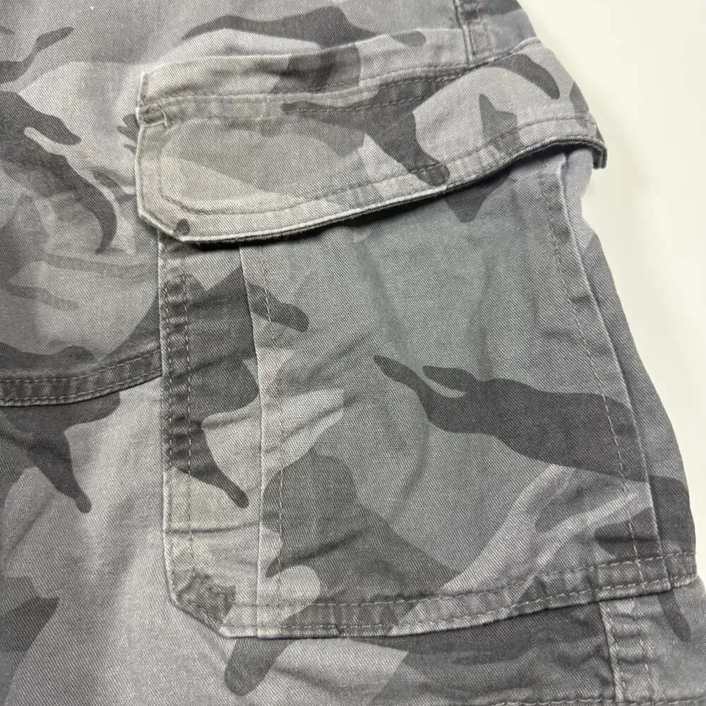 Wrangler cargo shorts