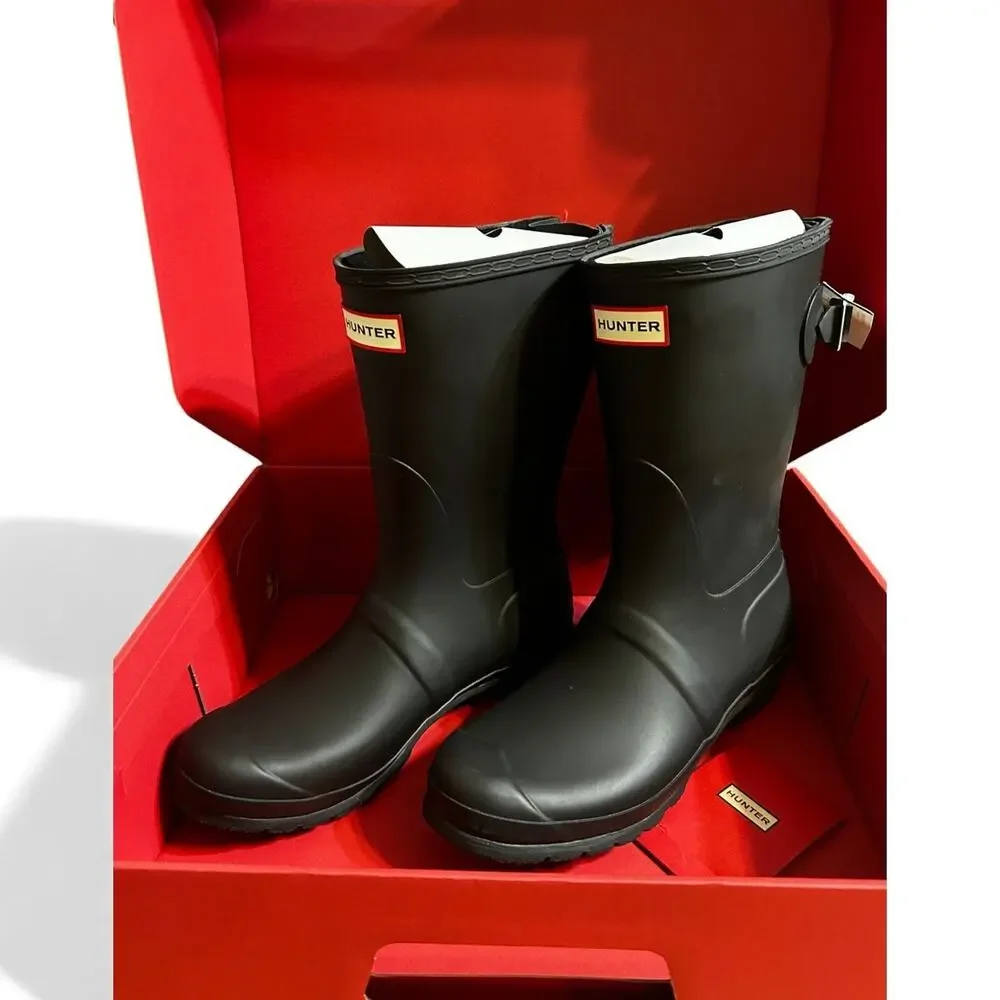 Hunter waterproof features