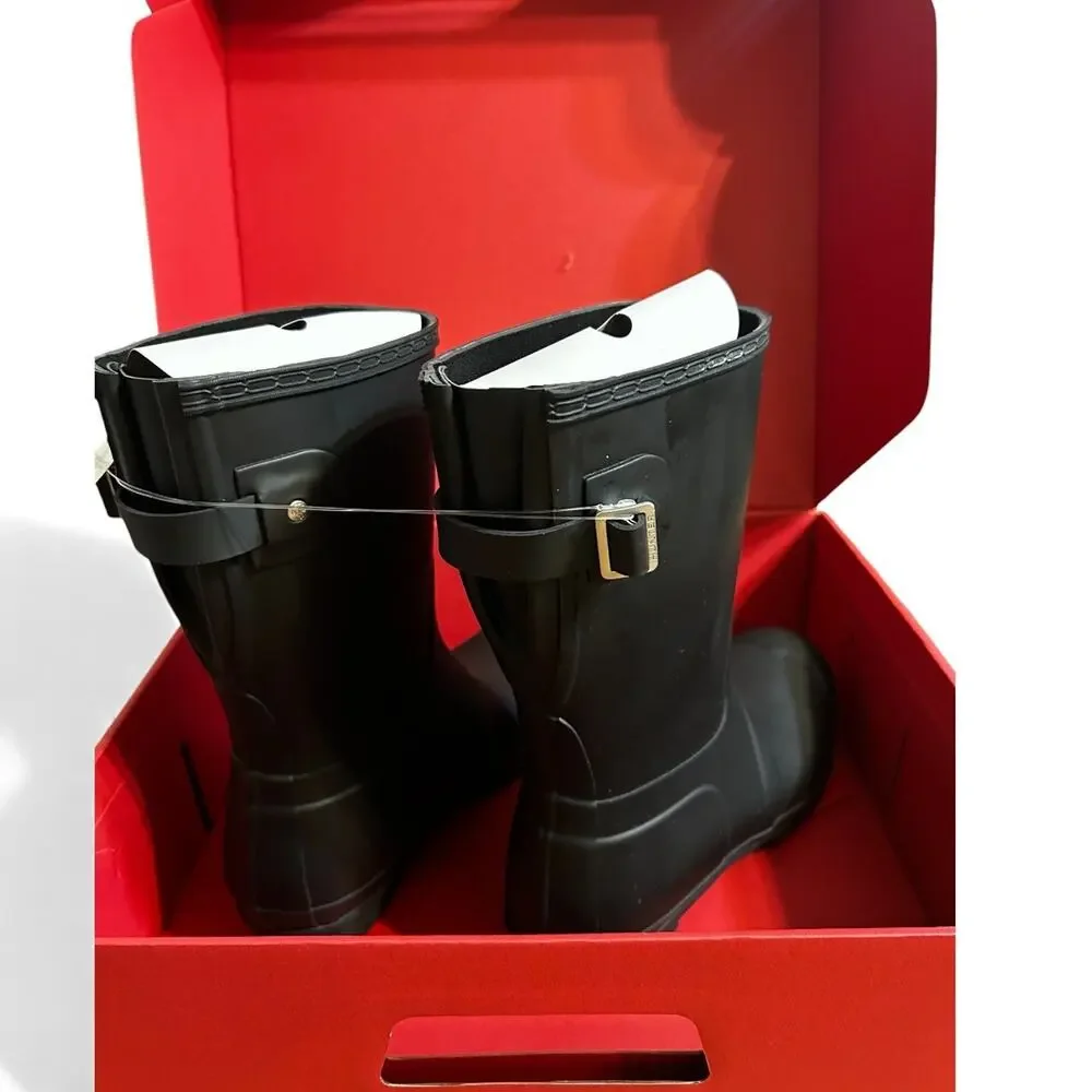 Hunter waterproof features