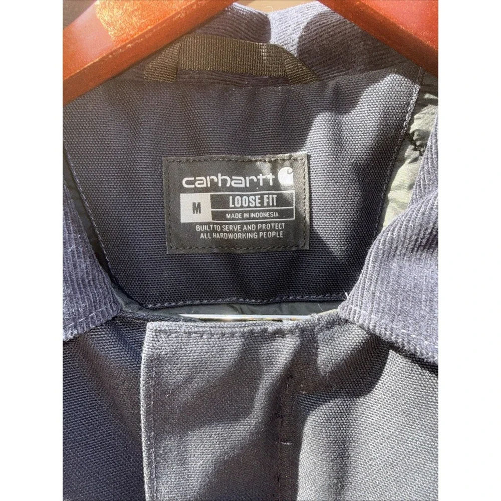 Carhartt men loose