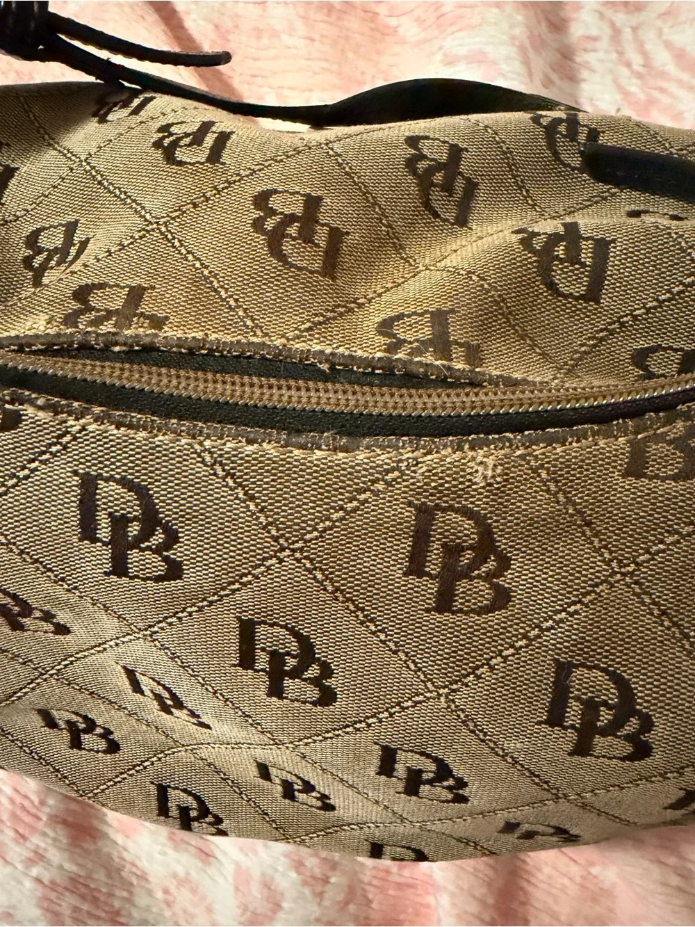 Dooney & Bourke dooney bourke