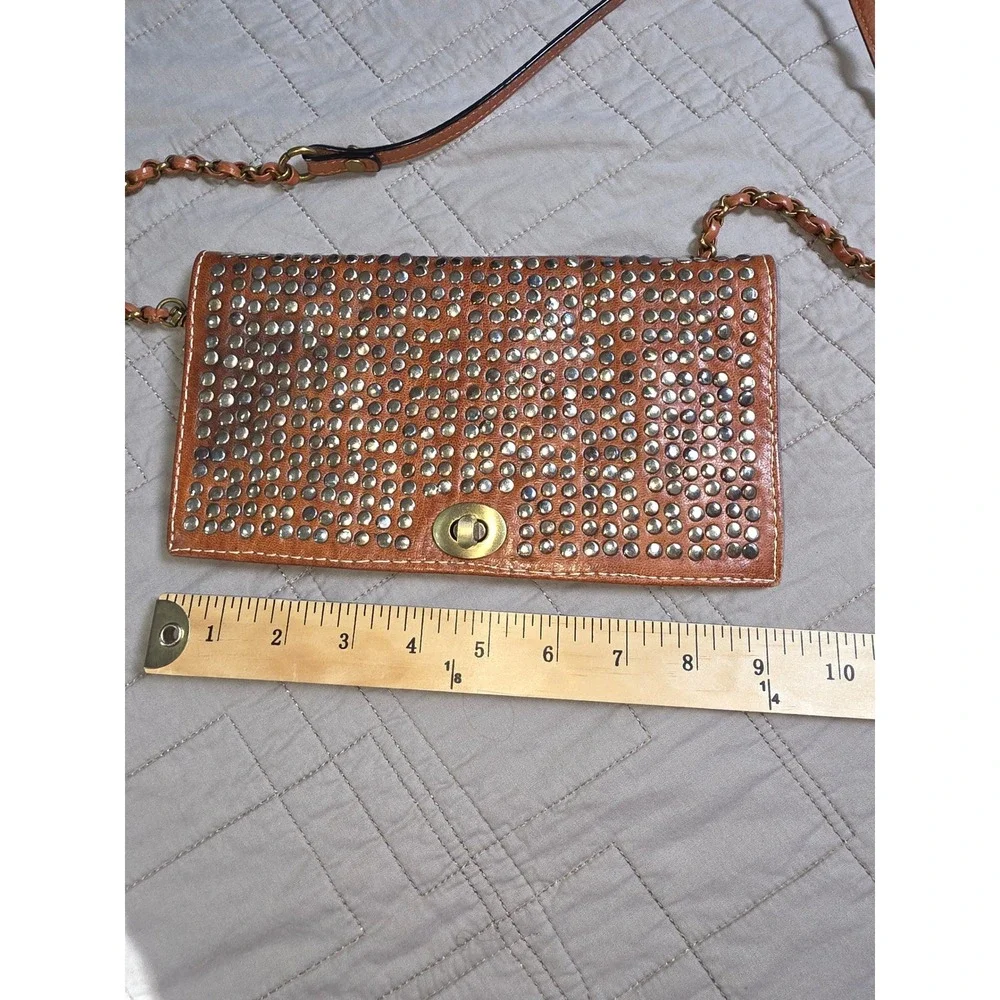 Unbranded cognac brown
