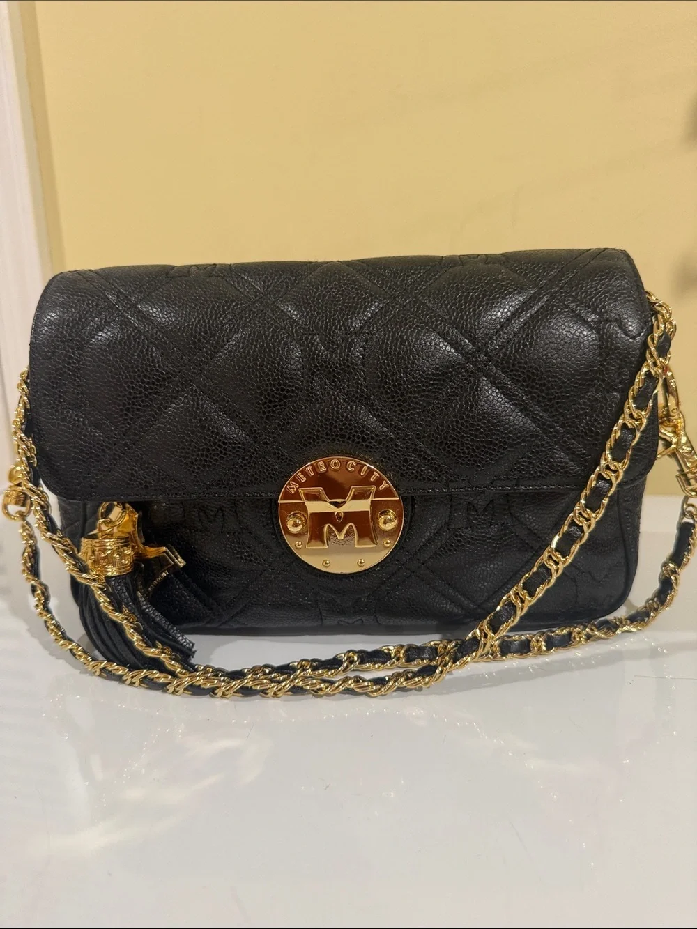 MetroCity Genuine CAVIAR Leather black quilted handbag - Tassel Accent