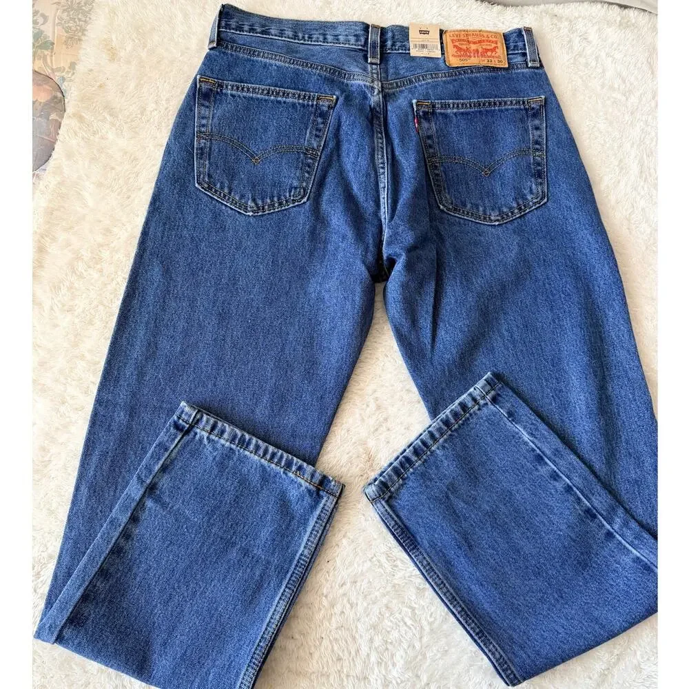 Levis back 33x30