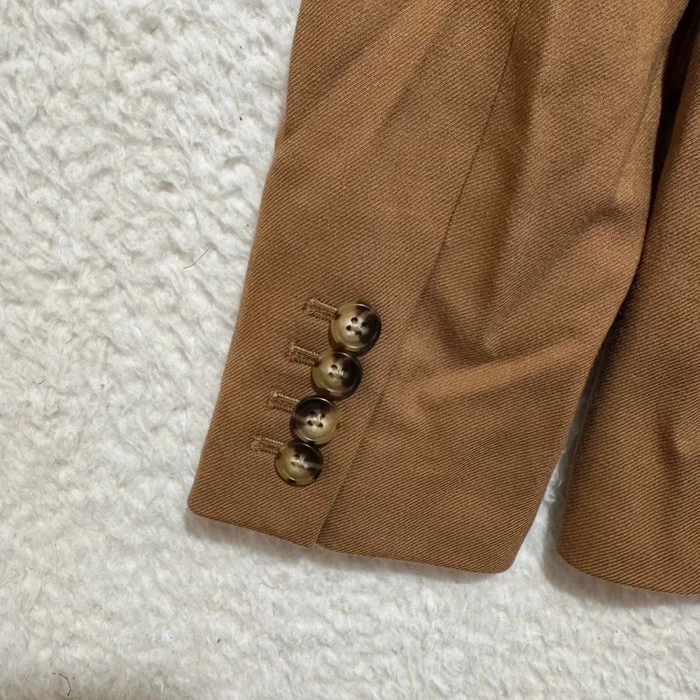 J. Crew they blend you