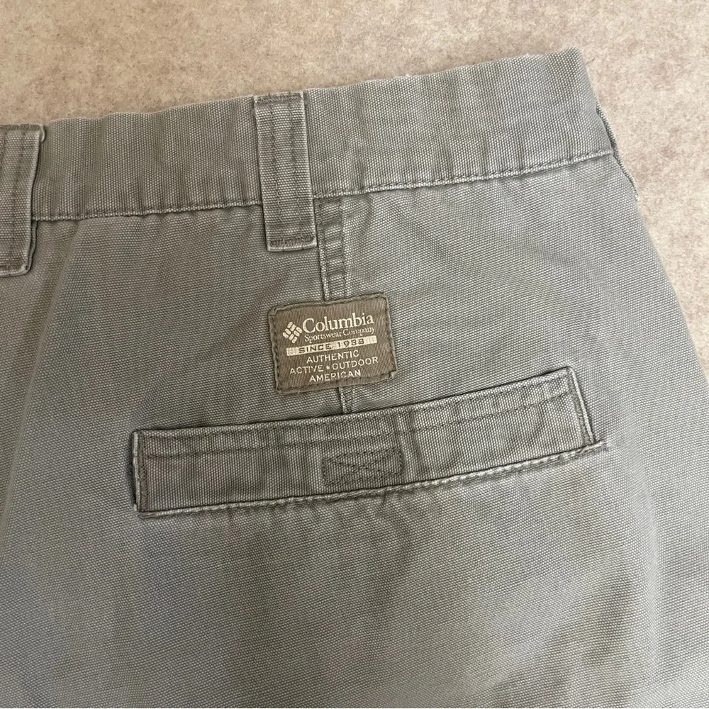 Columbia 12 lying use