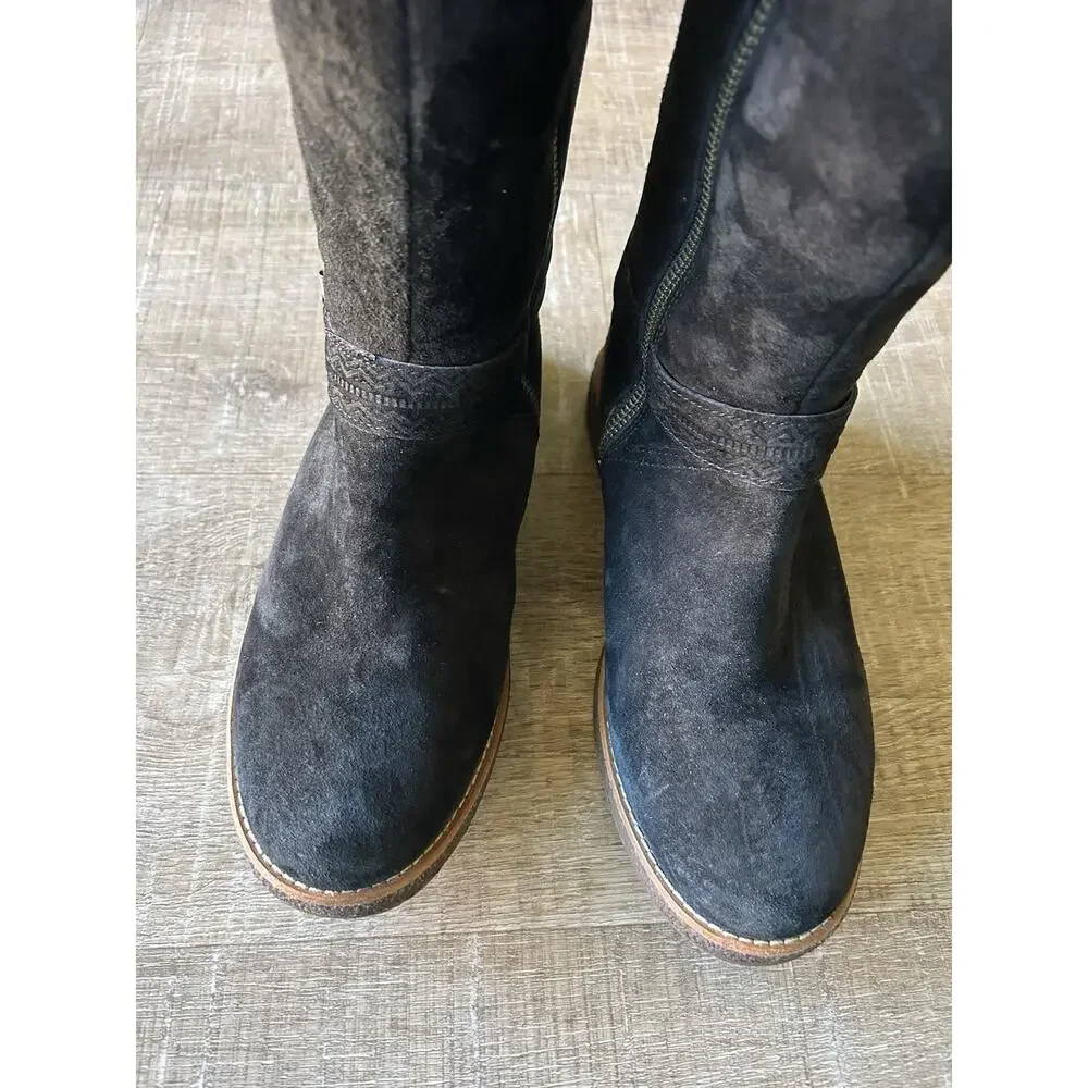 UGG gellar tall