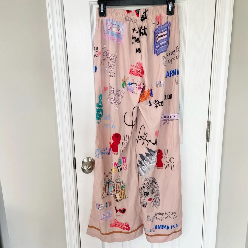 Taylor Swift Eras Pajamas Set Pjs Merch Women's 2 Piece NEW Size Small
