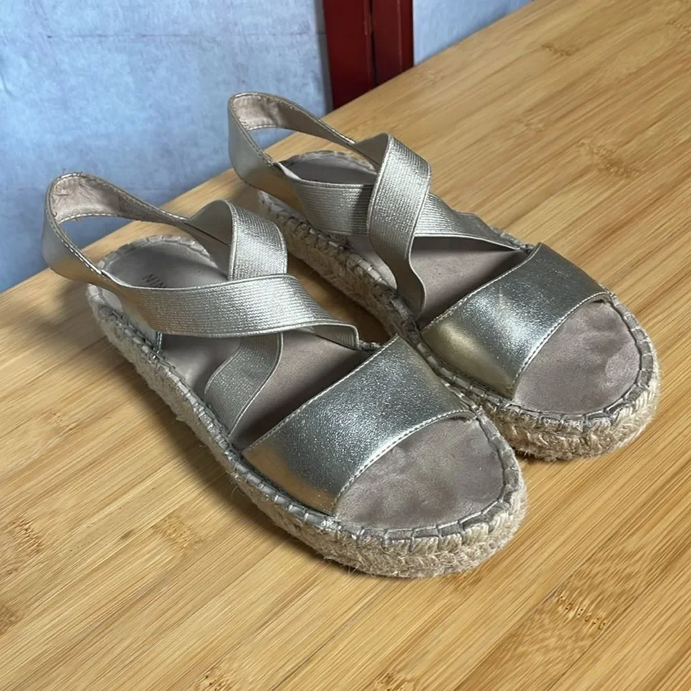 Nine West step out