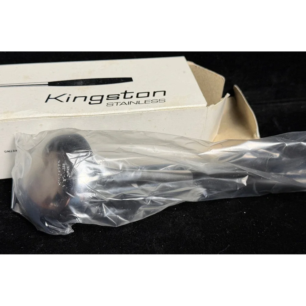 Kingston stainless gravy