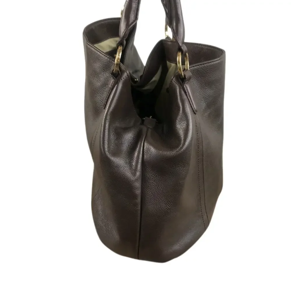 G.I.L.I. pebbled leather