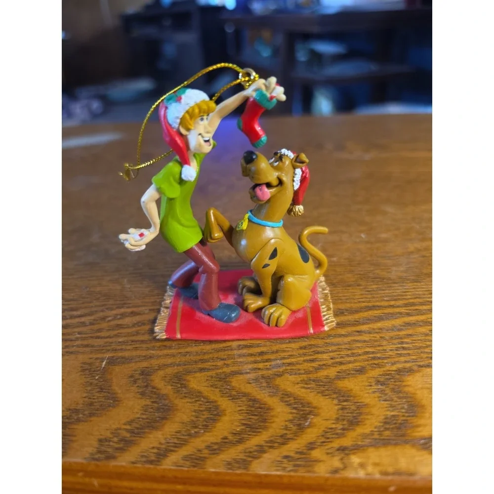 TM & Hanna Barbera vintage scooby