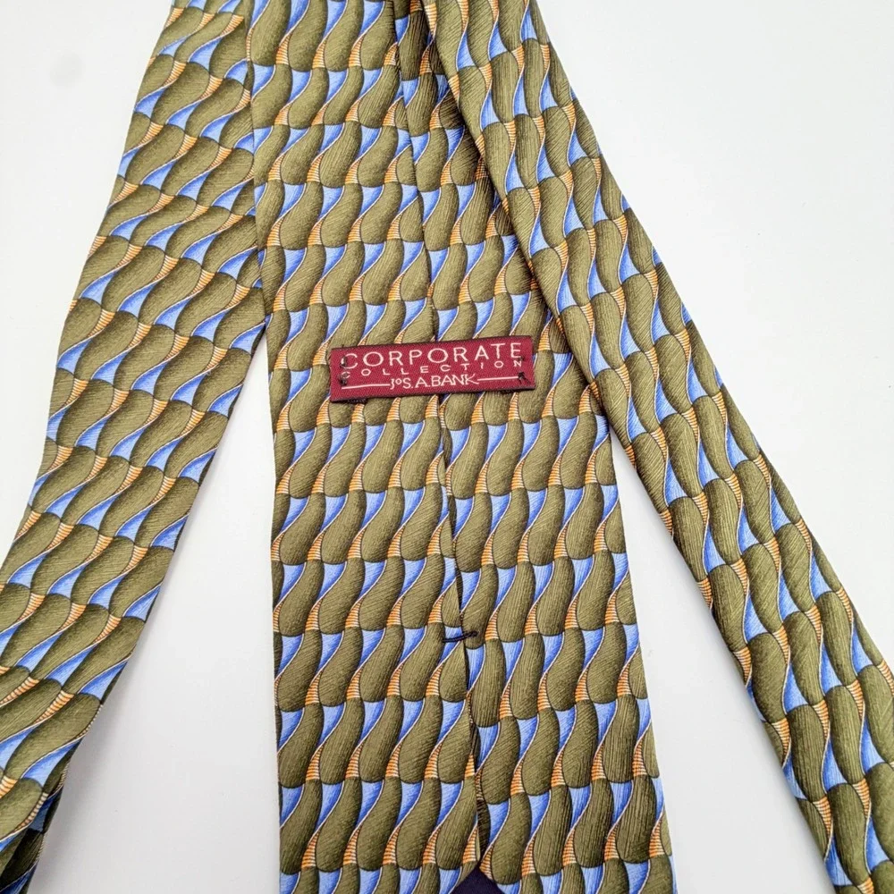 Jos. A. Bank Corporate Collection Silk Tie Olive‎ Green Blue Geometric Wave Mens
