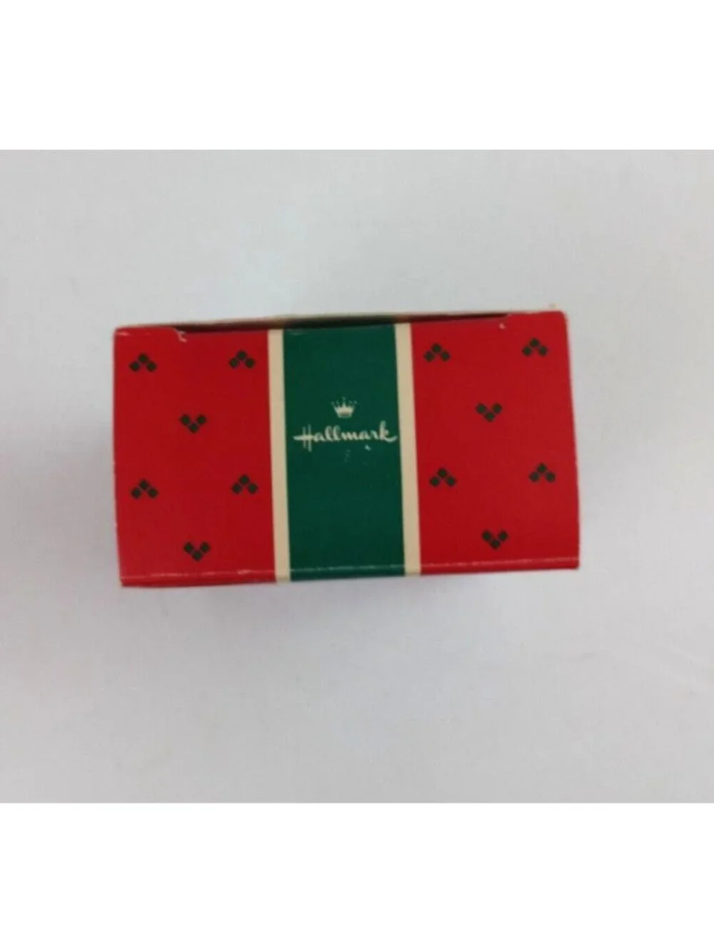 Hallmark Keepsake Ornaments this vintage