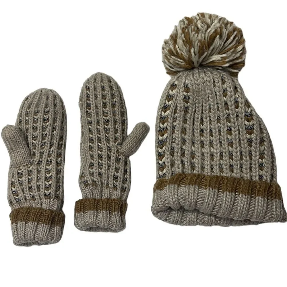 Roots canada beige