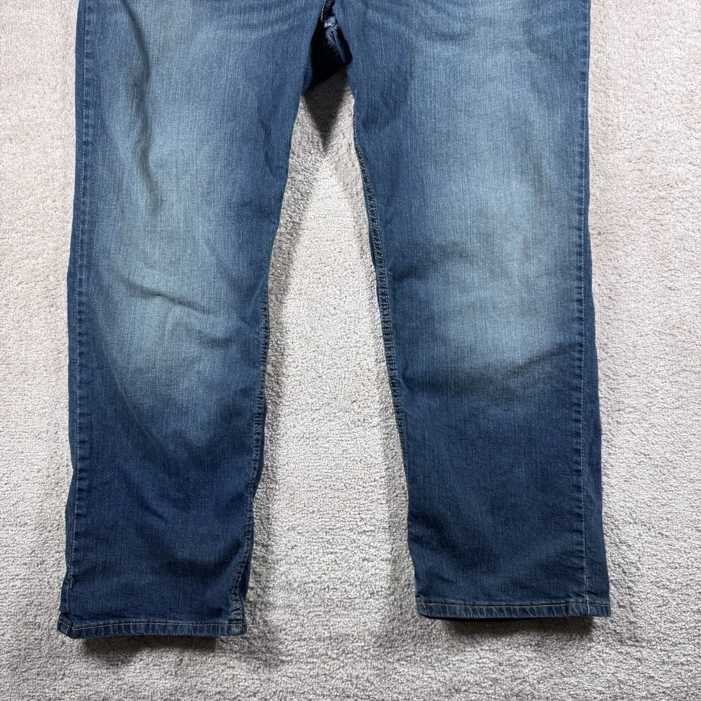 Levis levi 559