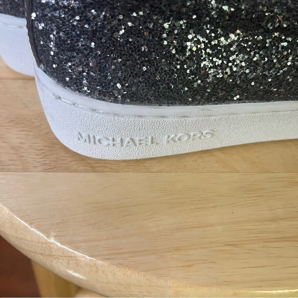 Michael Kors will receive
