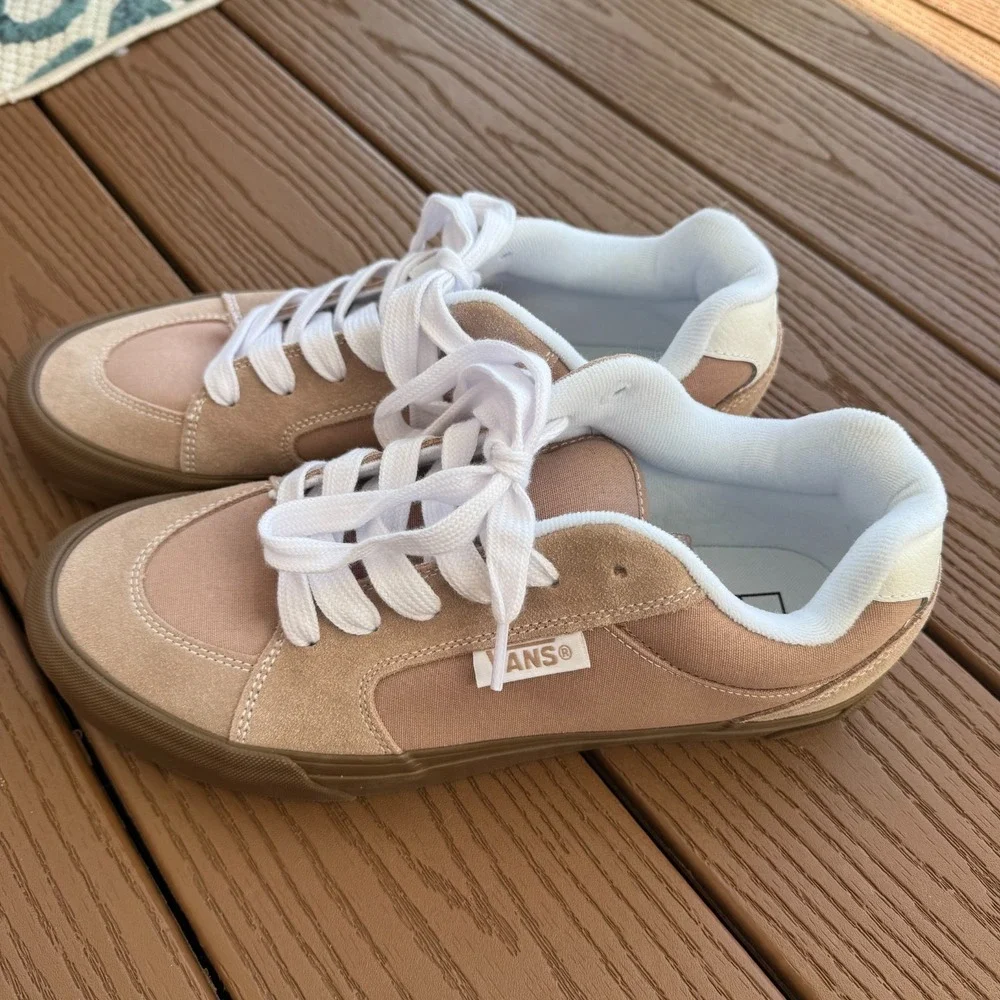 Vans chukka push