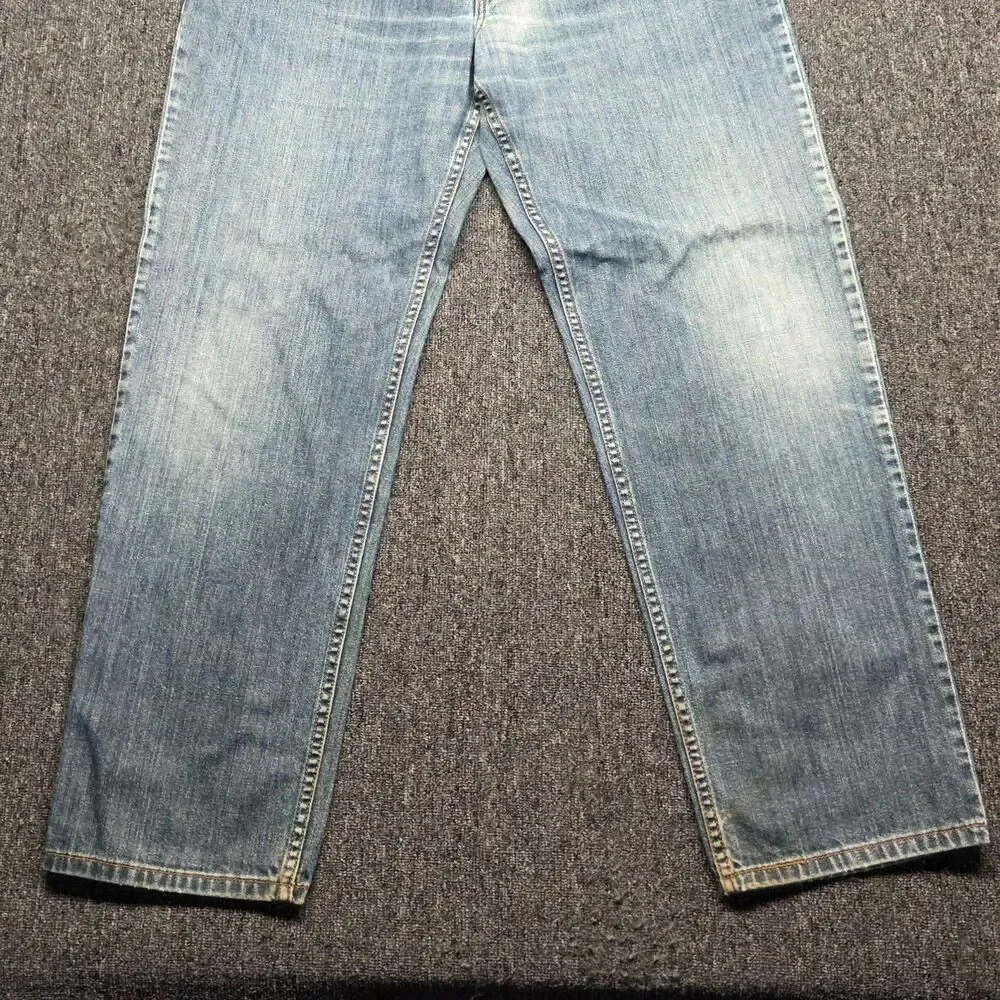 Levis these levis
