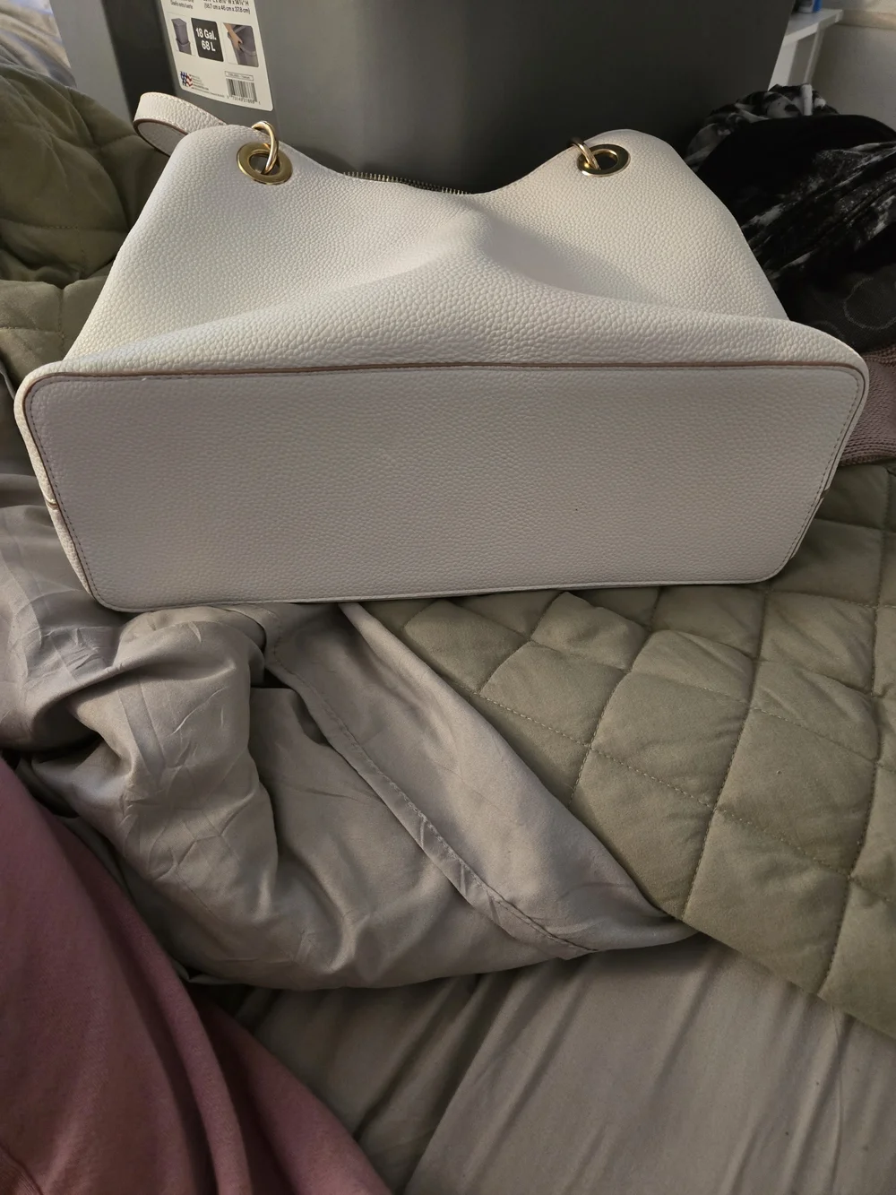 Nanette Lepore cream pebbled