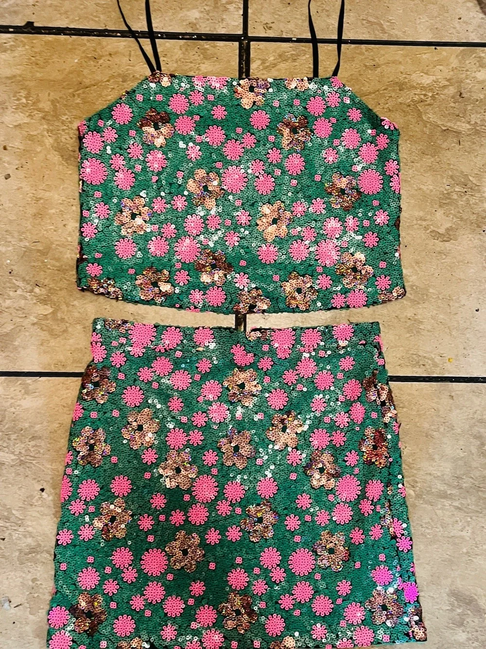 Topshop matching two