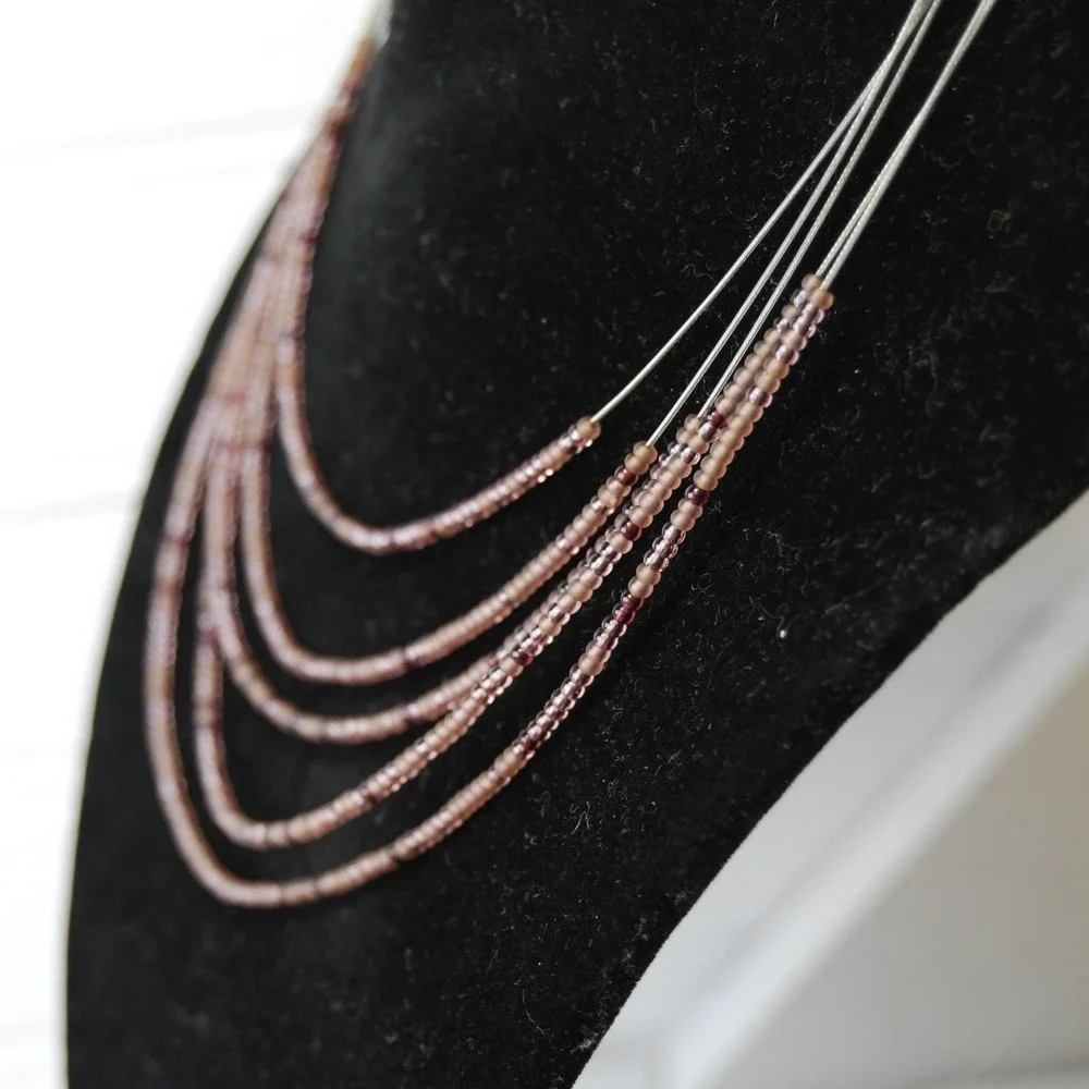 N/A beautiful dainty