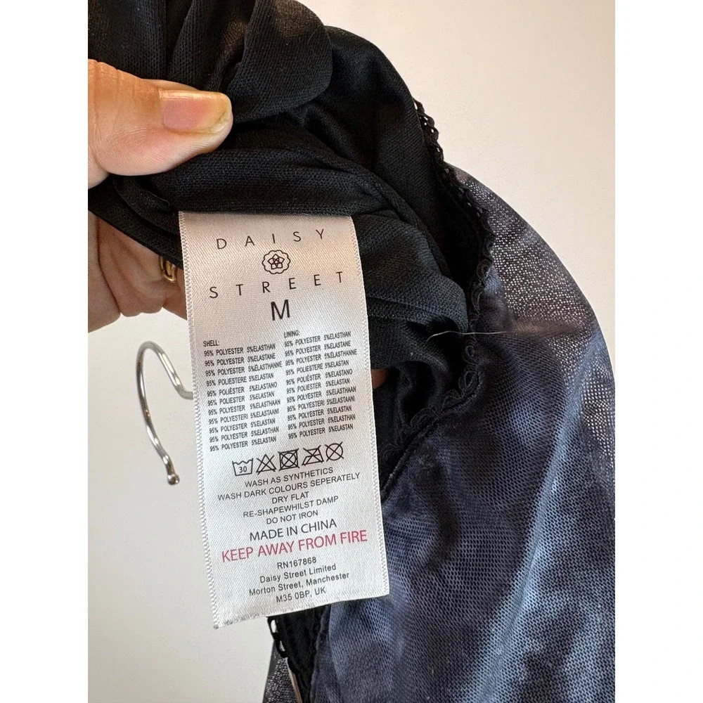 Daisy Street owned accented sheer