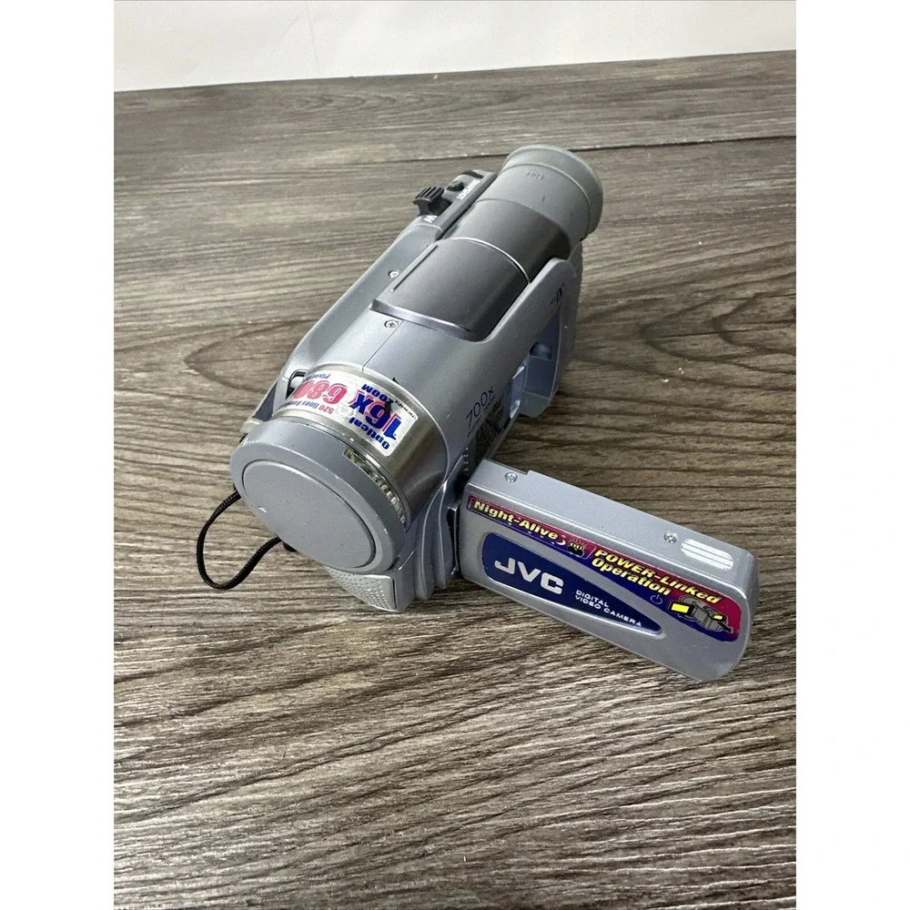 JVC capture memories