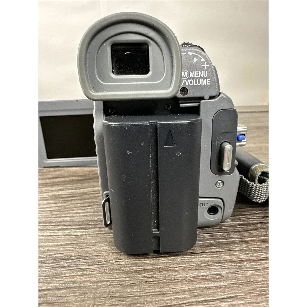 JVC capture memories