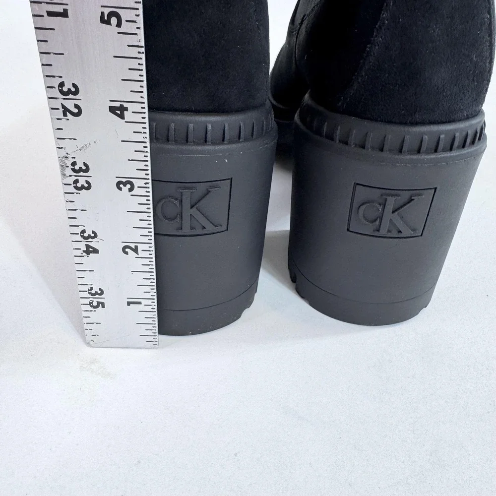 Calvin Klein item well