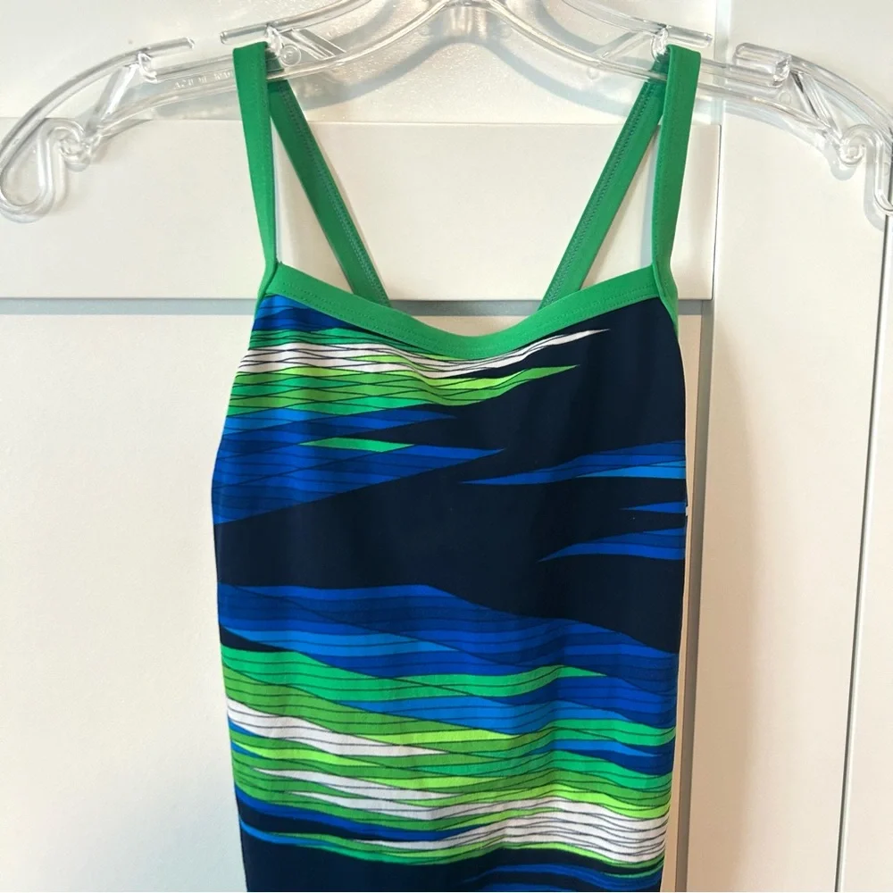 Speedo Women's Endurance+ Havoc State Flyback One‎ Piece Swimsuit in Size XXS