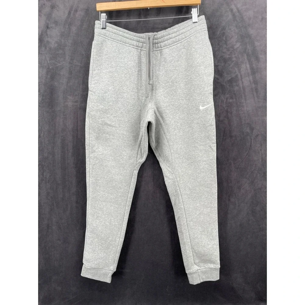 Nike Men's Gray Fleece Jogger Sweatpants Size‎ M Tapered Swoosh Logo