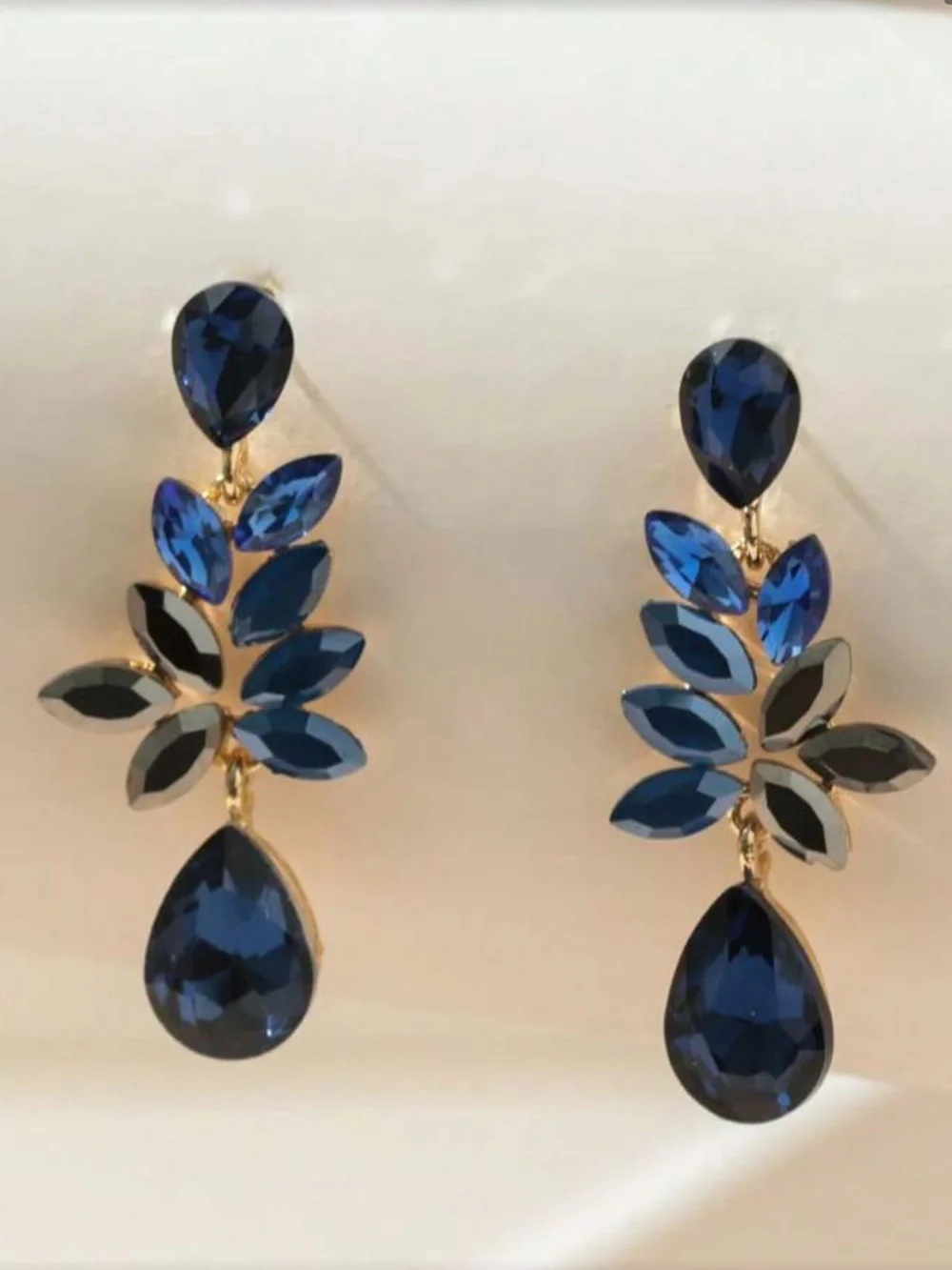 N/A stunning navy