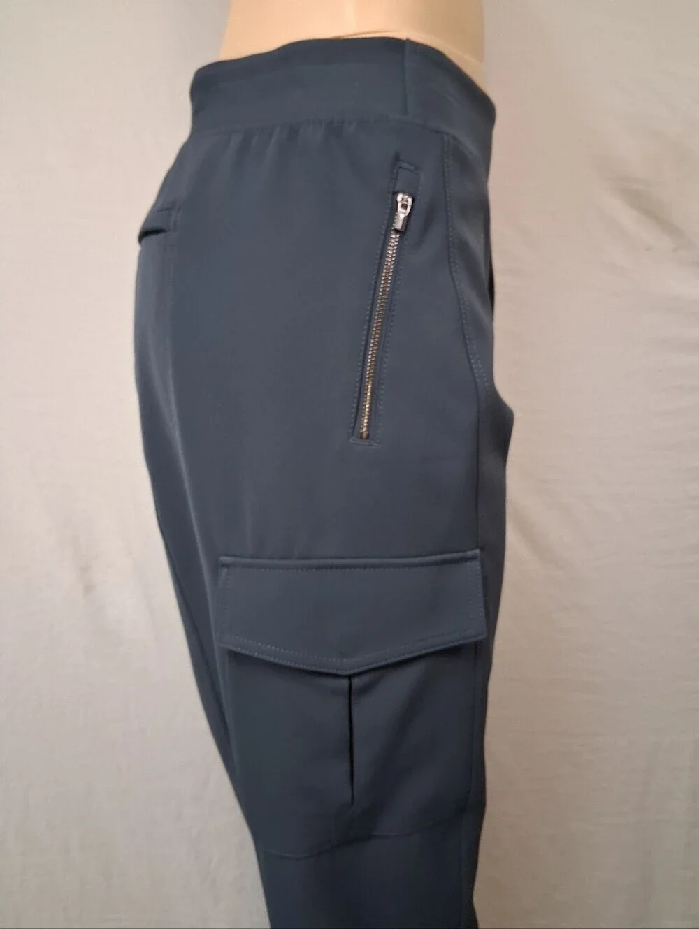 Athleta cargo jogger
