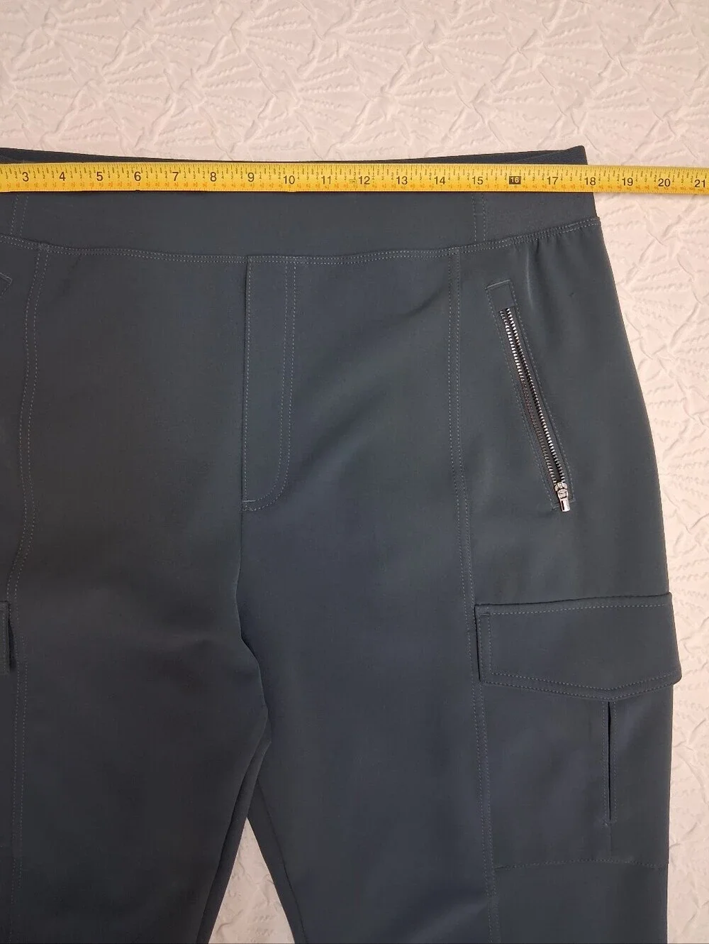 Athleta cargo jogger