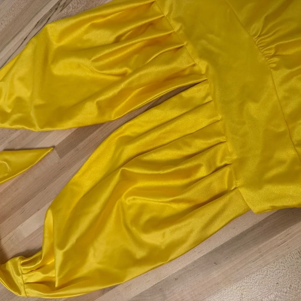 Milk the Goat Yellow Plunge Halter One Piece Swimsuit Slinky‎ Sexy-Medium