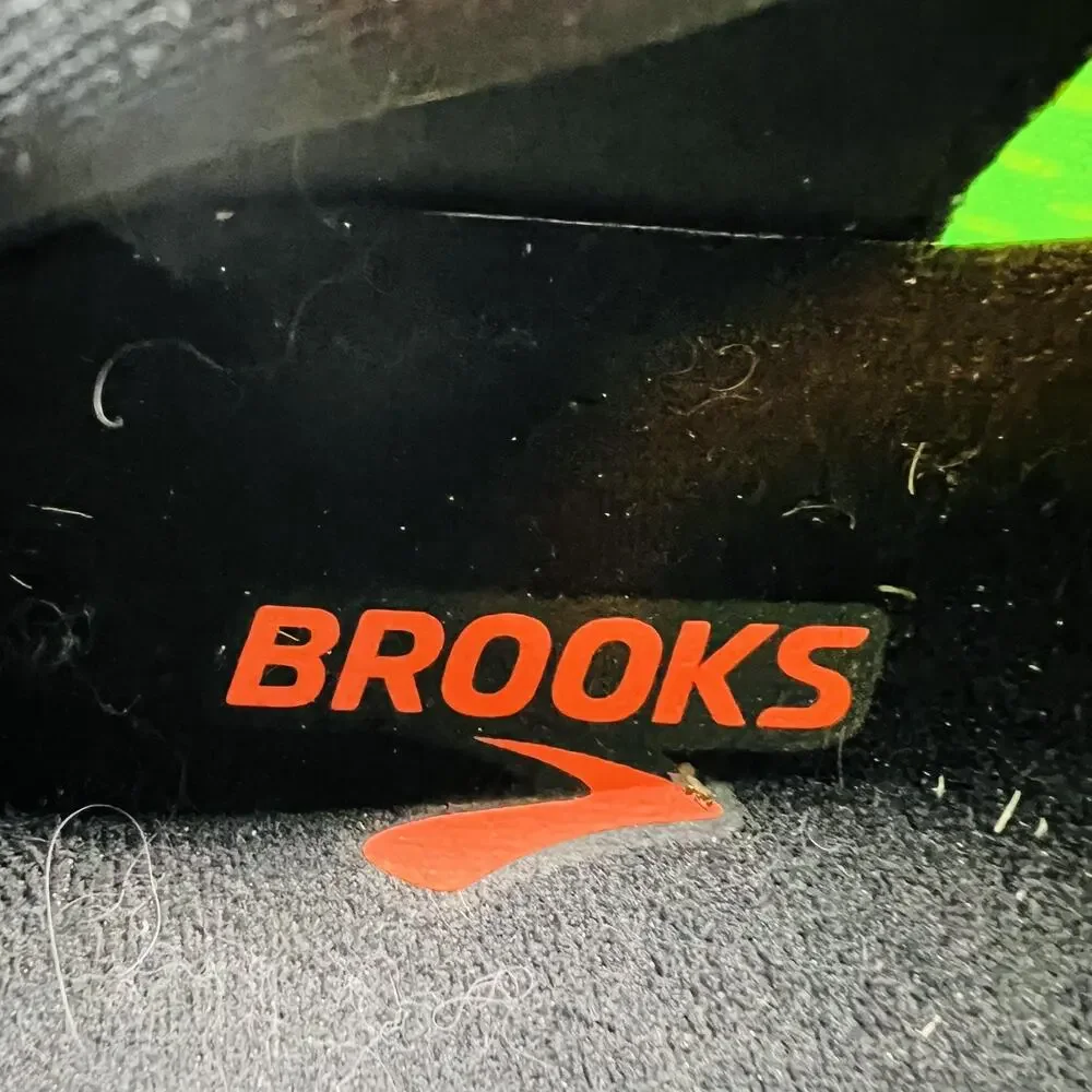 Brooks shoes mens