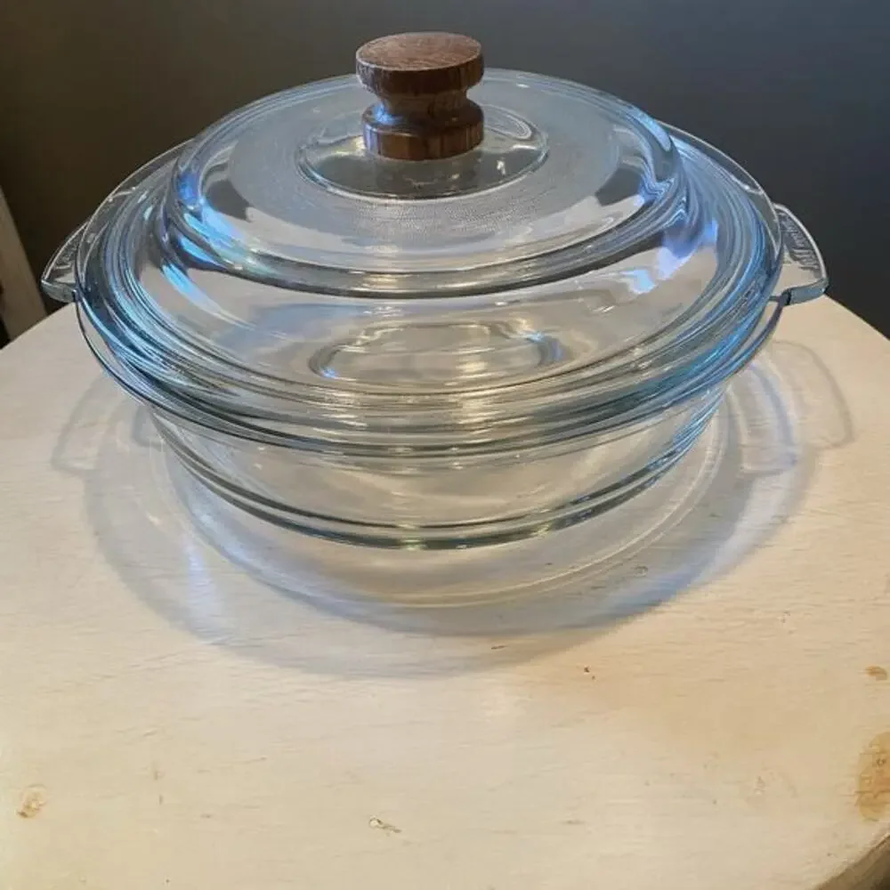 Pyrex clear round