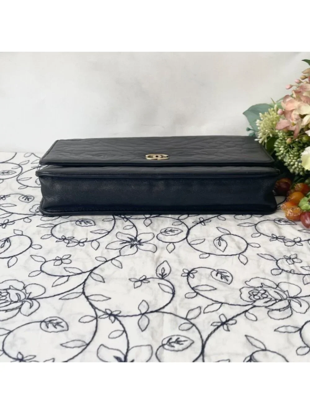 Chanel chain wallet