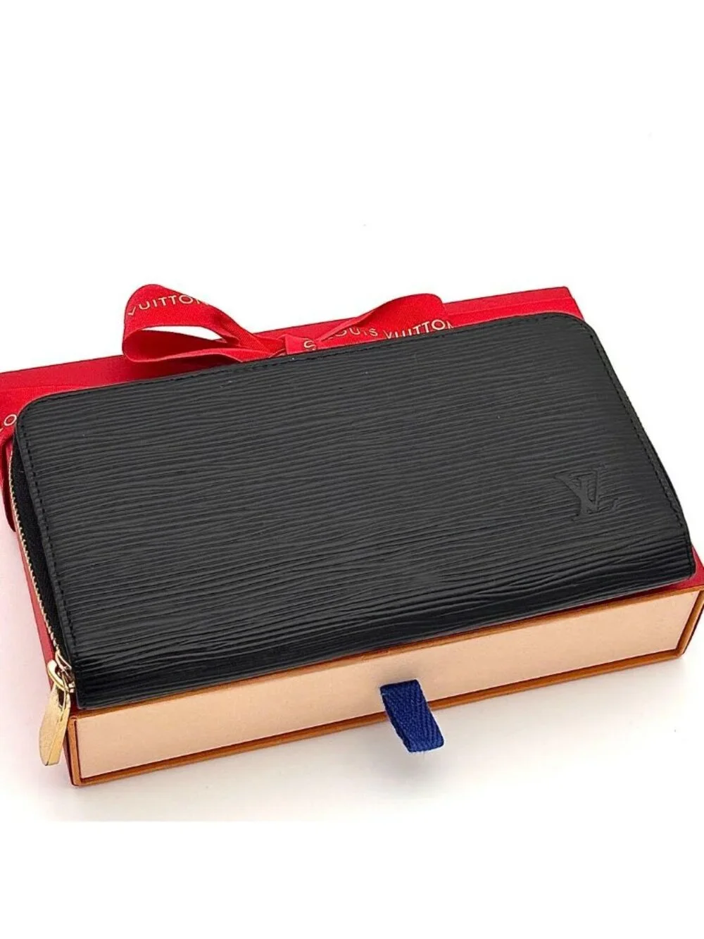 Louis Vuitton brand louis