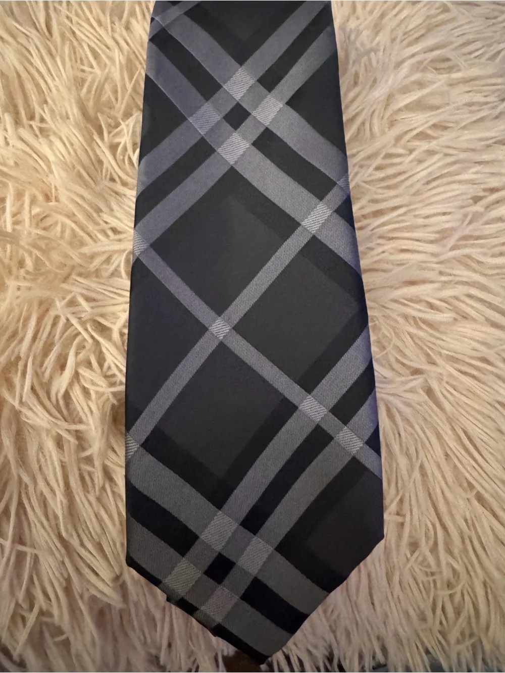 Burberry elegant tie
