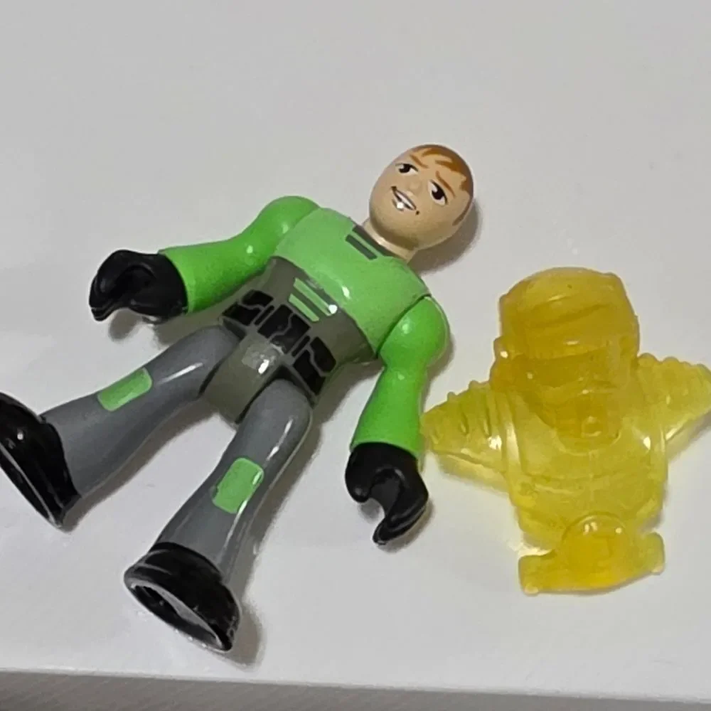 Fisher-Price exciting green