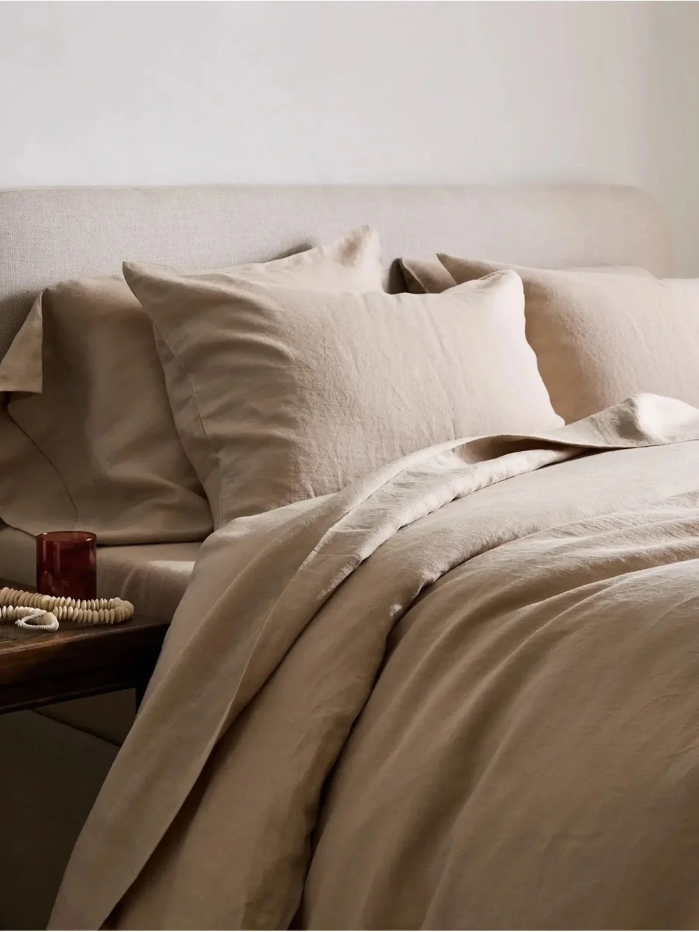 Like new Quince European Linen Duvet Cover Set AND FLAT SHEET in Toffee King/Cal