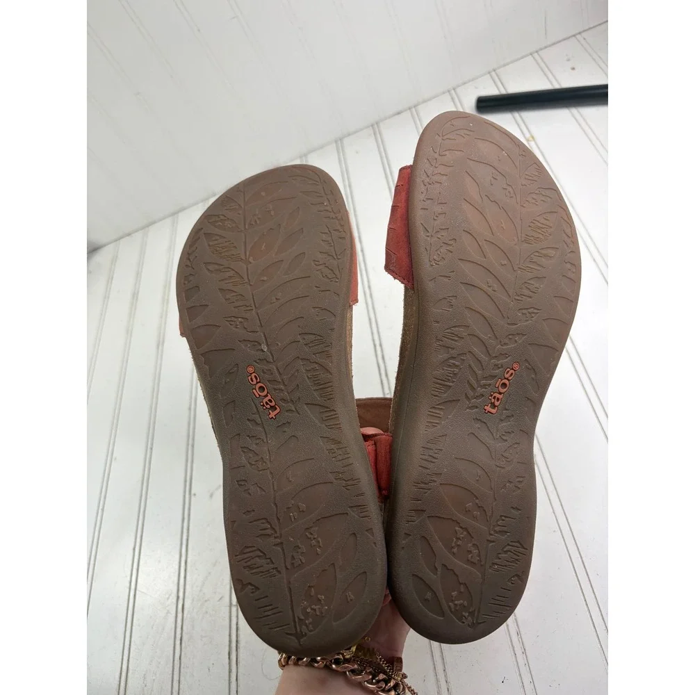 Taos Vintage Pioneer Red Leather Comfort Sandals Women's Size 10