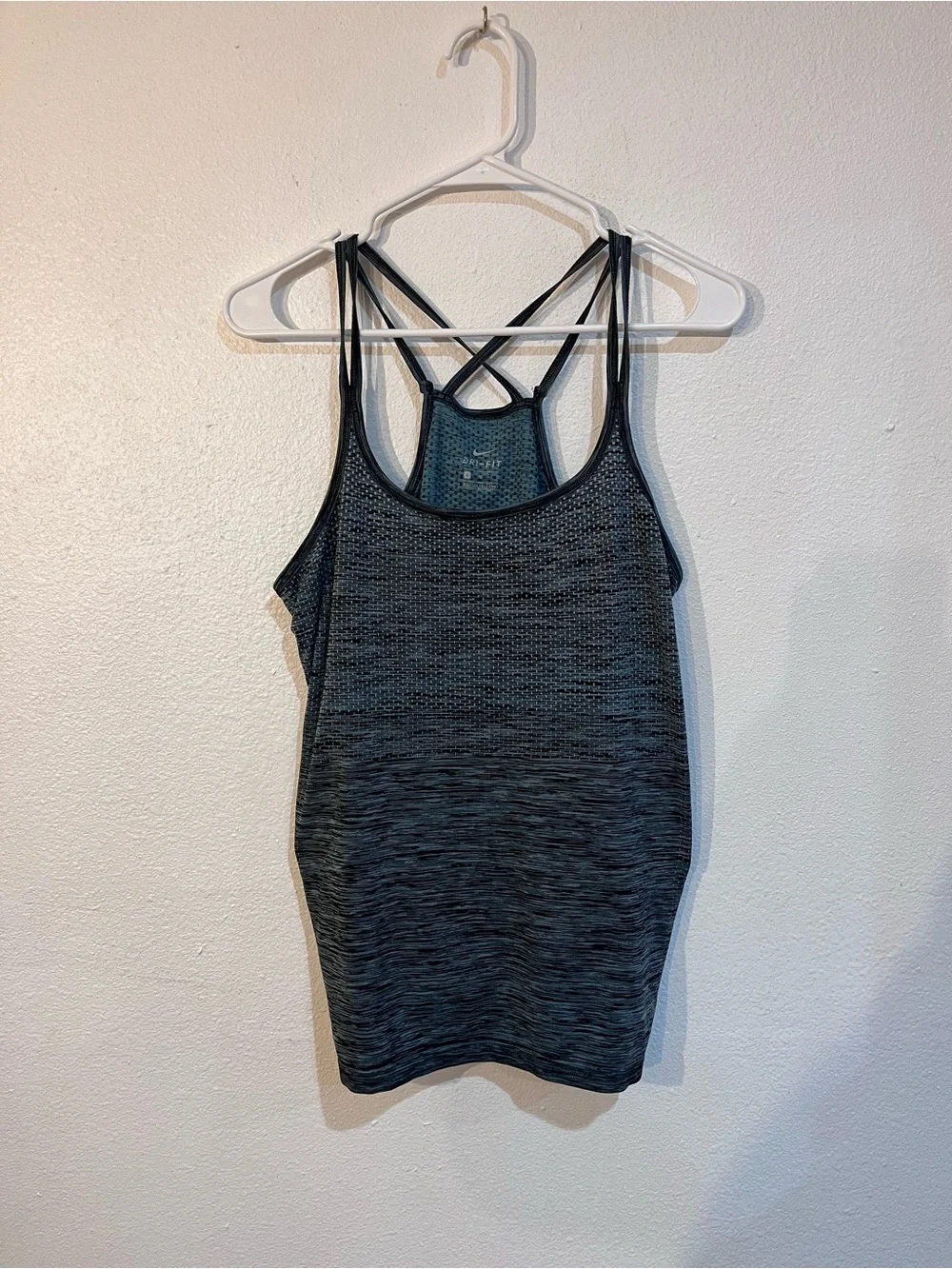 Nike Dri-FIT Seamless Knit Strappy Tank Top Dark Grey Heather Women's Size Large